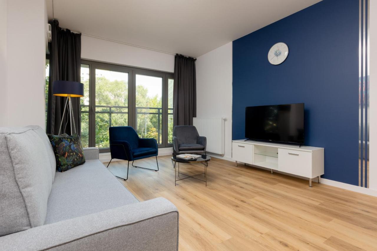 Apartment Avenue Solidarnosci On Wola By Renters Warsaw